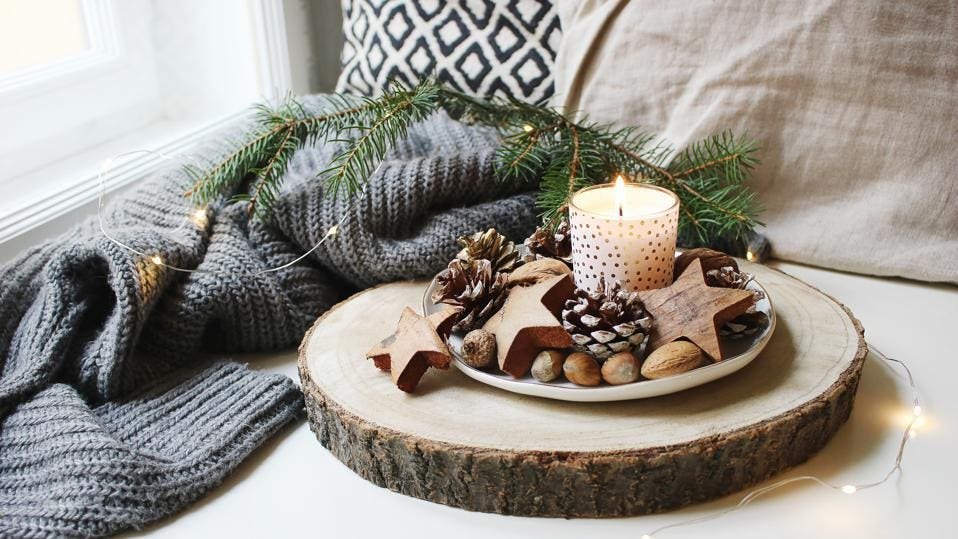 20 Holiday Decor Ideas That Work From Thanksgiving To Christmas