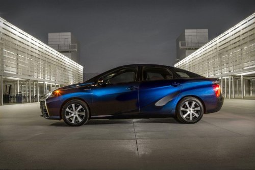 Fuel Cells A Long Way From Mainstream, Despite Toyota Launch