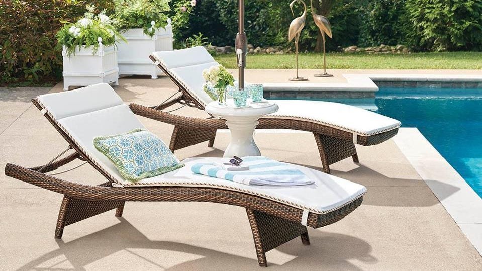 Save Up To 70% Thanks To This Week’s Patio Furniture Sales