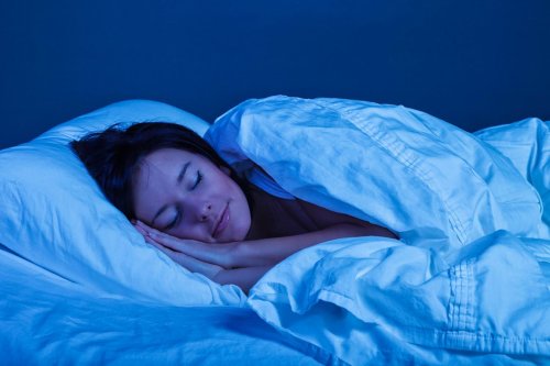 How To Sleep Better In 2023, According To An Expert
