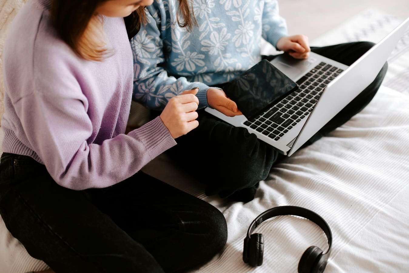 Who Does The Online Safety Act Exist For?