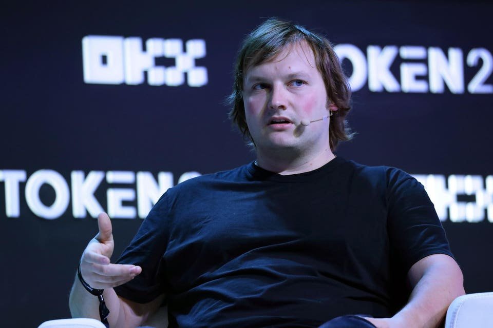 ‘Withdraw Now’—Inside Aave’s Sudden $200M Bad Debt Crisis