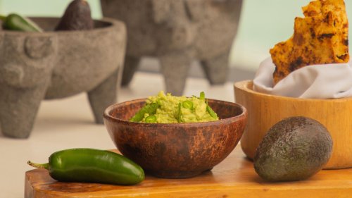 How To Make Perfect Guacamole—According To A Los Cabos Resort’s Recipe
