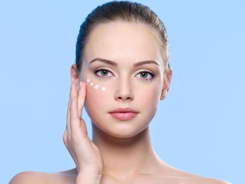 The Best Eye Creams For Sensitive Skin