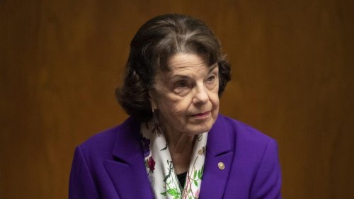 Feinstein Doubles Down On Saying Democracy Isn't In Jeopardy Ahead Of Election Bill Vote