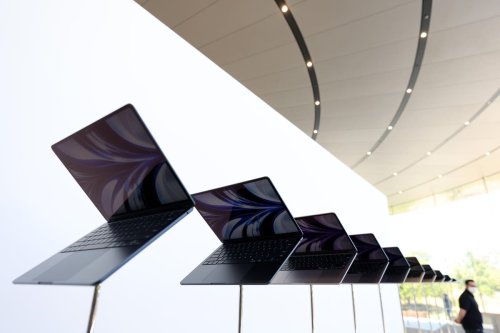Is Apple’s MacBook Air Too Much MacBook Air?