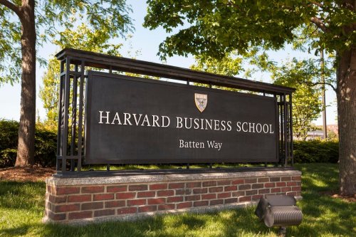 Harvard Business School To Cover Full Tuition For Lowest Income Students