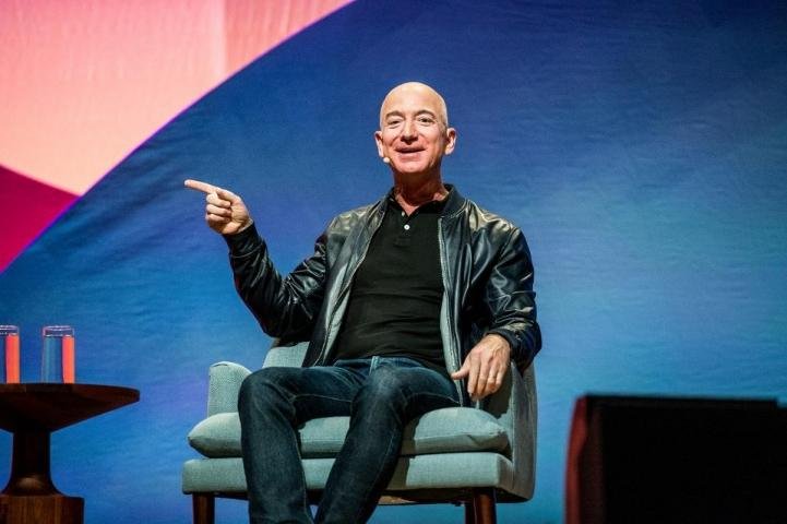 How Jeff Bezos Became The Richest Person In America And The World