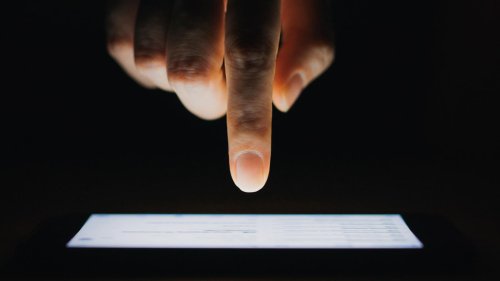 Delete All Texts On Your Phone If You See These 2 Words