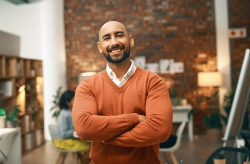 3 Jobs That Pay $130,000+ In 2025 Without A Tech Background