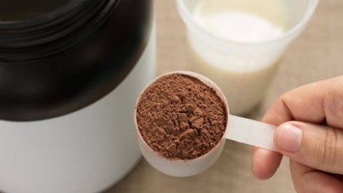 Whey Concentrate vs. Whey Isolate: What’s The Difference?