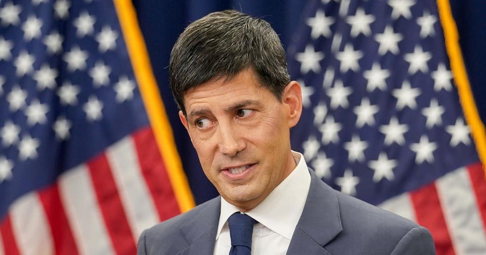 ‘House Of Cards Collapsing ’—Serious Bitcoin Crash Warning Hits Price