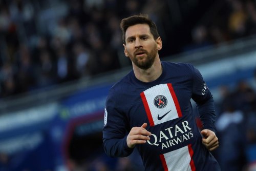 Paris Saint Germain Prepare New Contract Renewal Offer For Lionel Messi Stay To Snub FC Barcelona - Reports