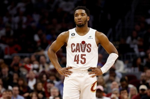 Donovan Mitchell To Get MRI On Ankle As Cavaliers Face Elimination