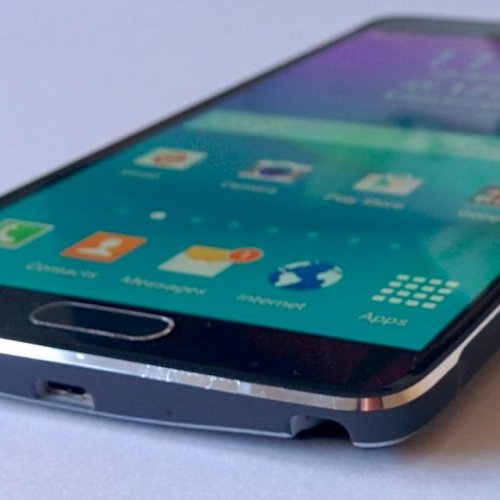 Android Circuit: Motorola's Superior Android, Xiaomi Fights For Third, Note 4 Defeats iPhone 6 Plus