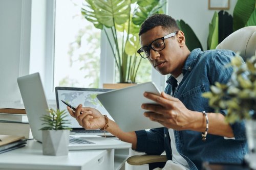 5 ChatGPT Prompts To Make An Old Social Media Post Go Viral