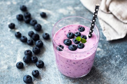 10 Refreshing And Healthy Smoothie Recipes For Summer