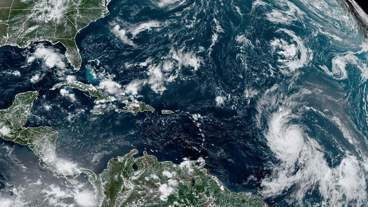 3 Reasons Why Hurricane Lee Is Stunning Meteorologists