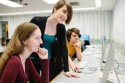 MOOCs Aim To Strengthen Computer Science And Physics Teaching In Middle And High Schools