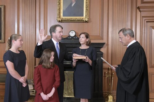 Council Reviewing The Kavanaugh Ethics Complaints Punts Back To Chief Justice Roberts