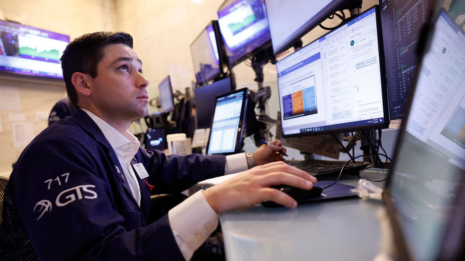 Not So Magnificent Seven: Big Tech Stocks That Led 2023's Rally Are On Different Trajectories