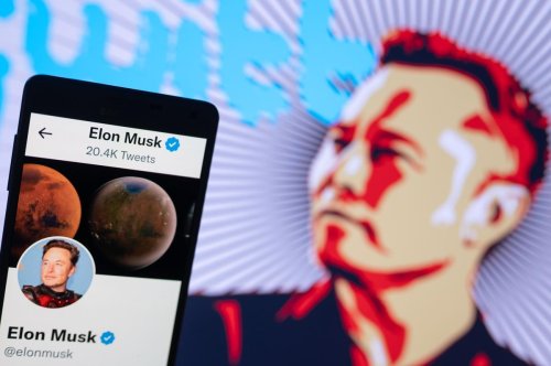 ‘A Billion Monthly Users’ And A New iPhone Alternative—Leak Reveals Elon Musk’s Radical Twitter Plan And Boosts The Price Of This Small Bitcoin Rival 300%