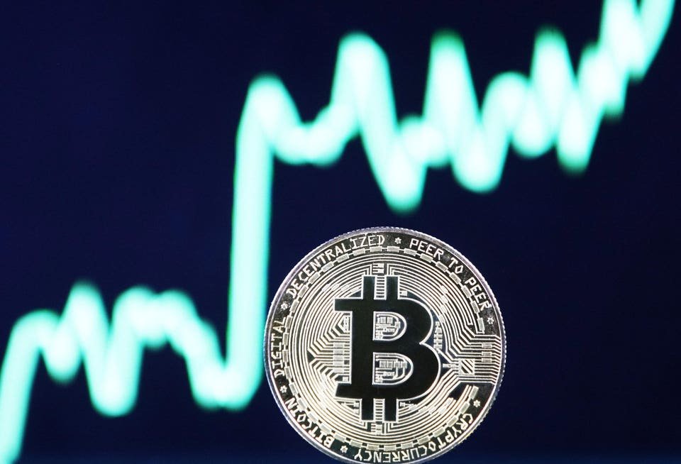 Sudden Bitcoin Price Surge Fuels Huge $16 Trillion ‘Supercycle’ Prediction
