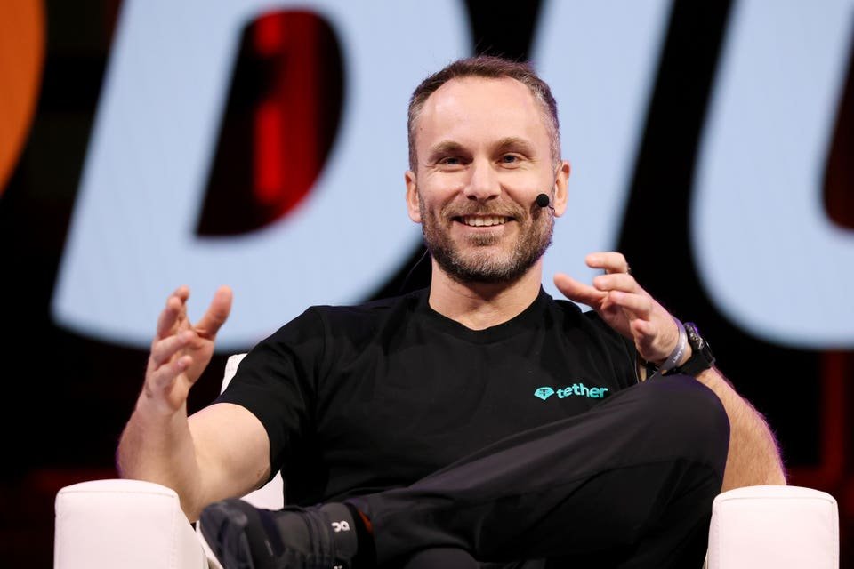 Bitfinex Goes Free. Will Crypto Exchanges Face A 2019 Schwab Moment?