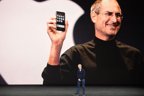 Apple Loop: New iPhone Leaks, AirPods' Boring Update, Radical iPhone Prototype Revealed