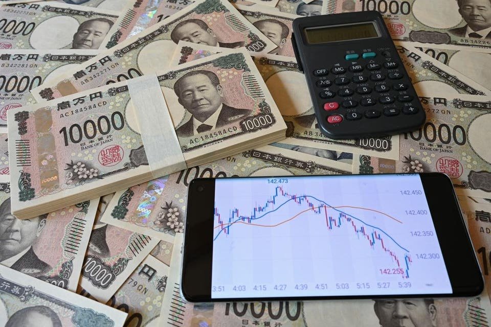 How Japan’s Bond Market Affects Your Portfolio And Global Markets