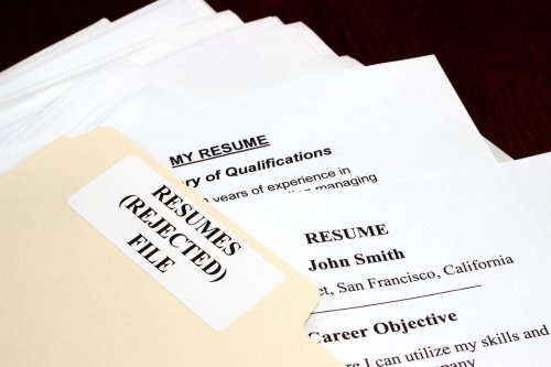 5 Resume Mistakes Senior Professionals Should Avoid In 2023