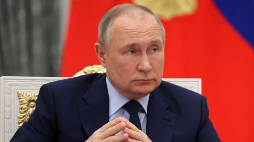 Putin Seizes Control Over Major Gas And Oil Project From Foreign Investors