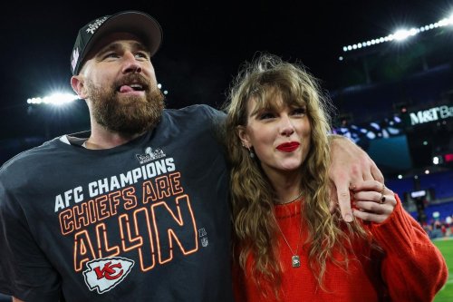 Travis Kelce Is Quickly Learning All The Benefits That Come With Dating Taylor Swift