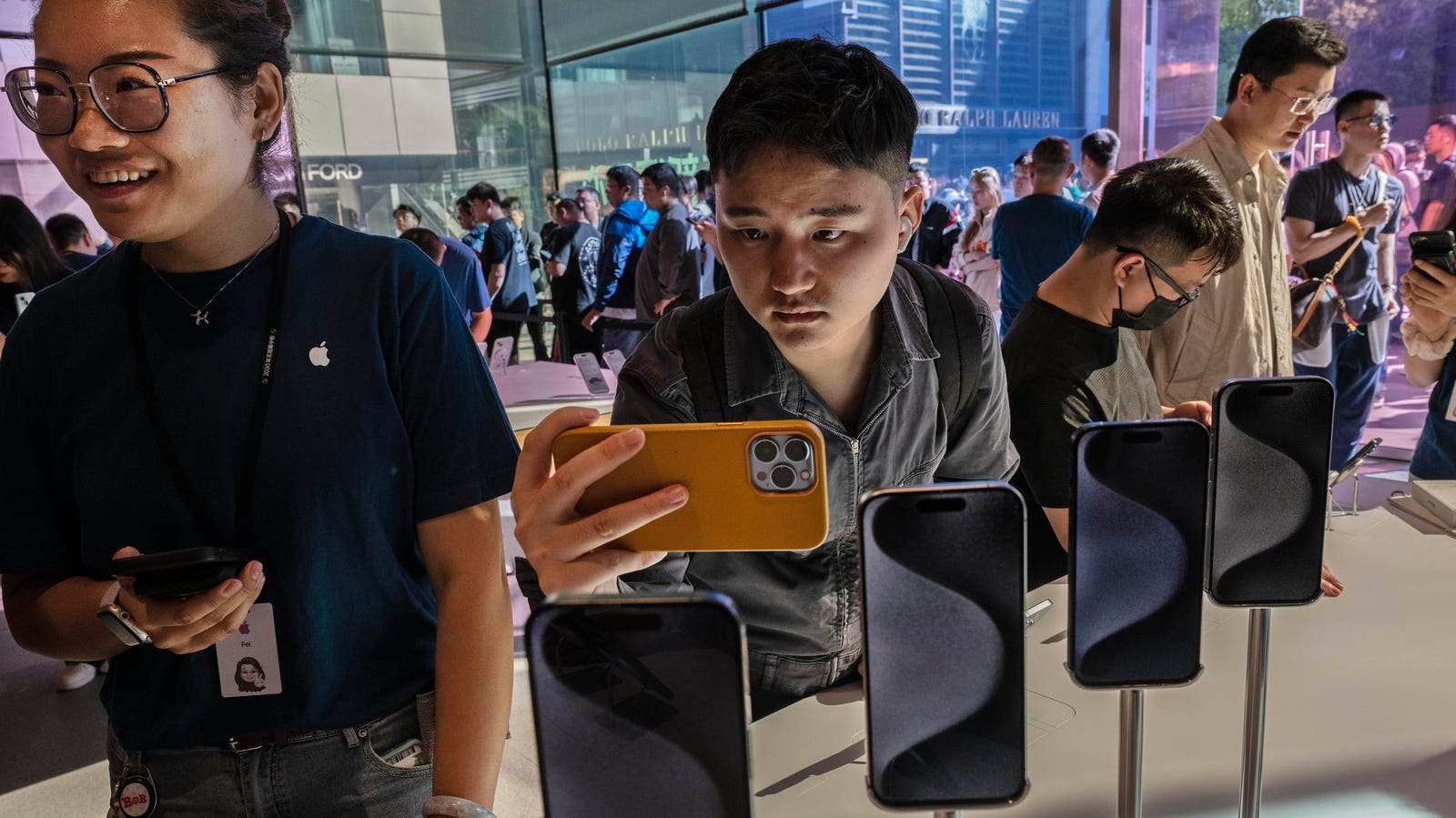China Claims It Has Cracked Apple’s AirDrop To Identify Senders Of ‘Inappropriate Speech’