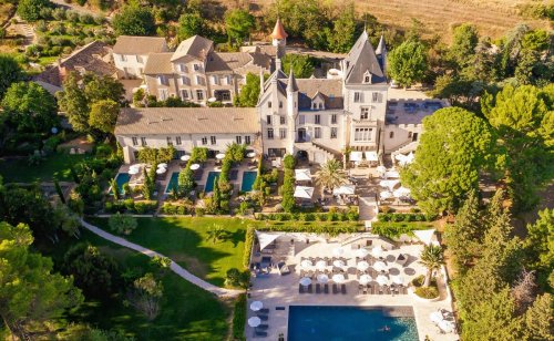 Comment la collection Domaine & Demeure réinvente l’œnotourisme en Languedoc - Forbes France