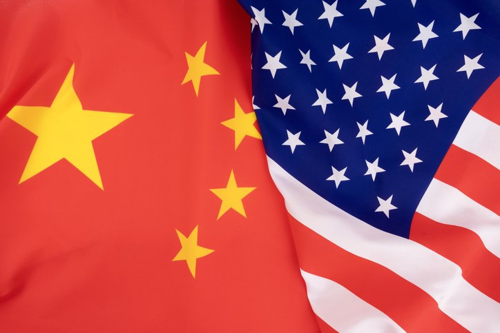 Marchés chinois : un repli atténué par les espoirs de relance malgré les tarifs de Trump