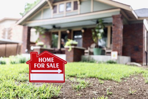 États-Unis : fragilisé par la guerre commerciale, le marché de l’immobilier à la peine en 2025