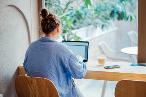 Comment rendre votre CV plus attractif pour un poste en télétravail ?