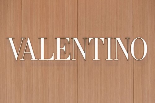Valentino lance un nouveau concept de design dans ses boutiques pour optimiser les interactions humaines - Forbes France