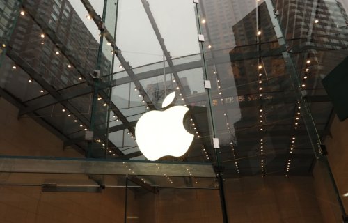 Apple : L'action chute en raison des ventes décourageantes d'iPhone qui entraînent une baisse des bénéfices - Forbes France