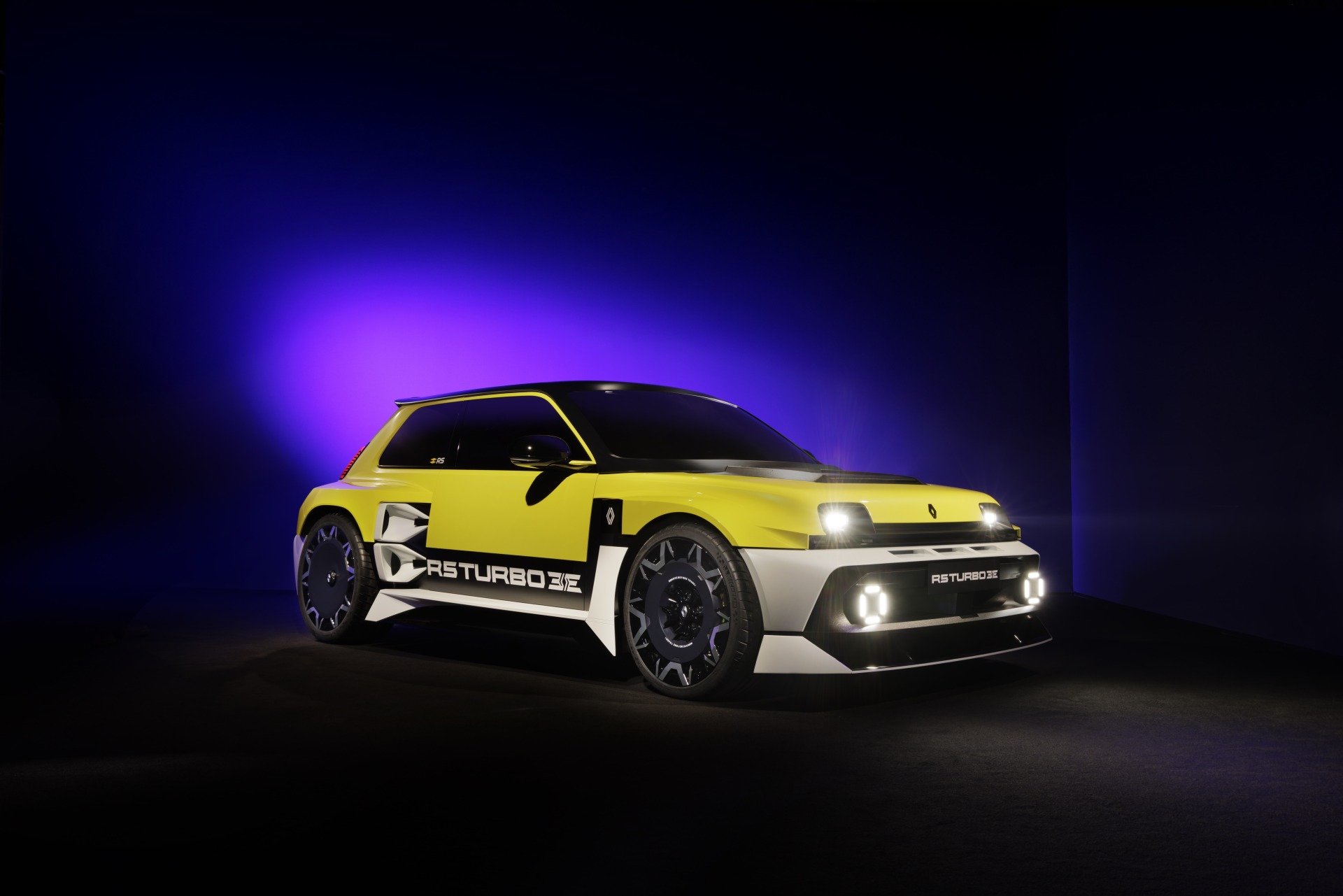 La légendaire Renault 5 Turbo devient l’électrisante Turbo 3E