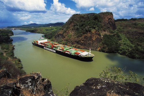 Changement climatique : Menace sur le canal de Panama et le commerce maritime mondial - Forbes France