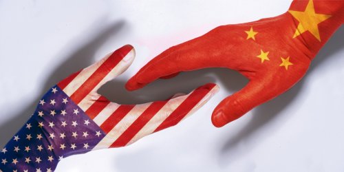 Droits de douane : les États-Unis et la Chine abaissent leurs surtaxes pour 90 jours
