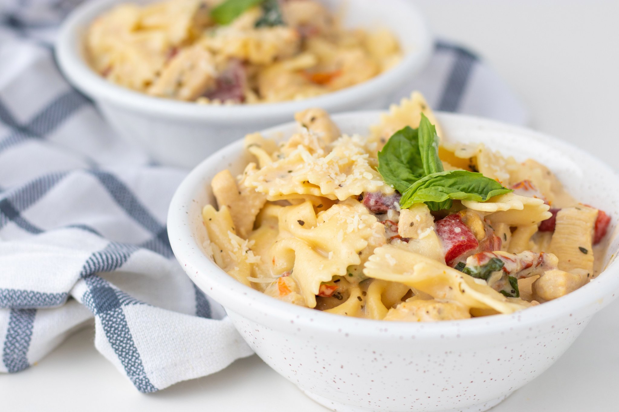 Quick & Easy Instant Pot Tuscan Chicken Pasta - Forkly