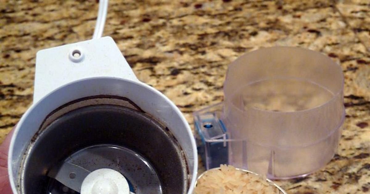 Use Rice To Clean Your Spice Grinder in Seconds - Forkly