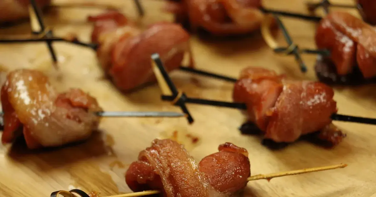 "Don't Go Bacon My Heart" Cocktail Weenies - Forkly