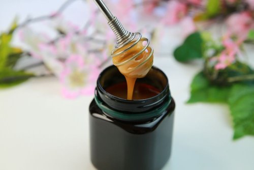 Reasons You Should Be Trying Manuka Honey
