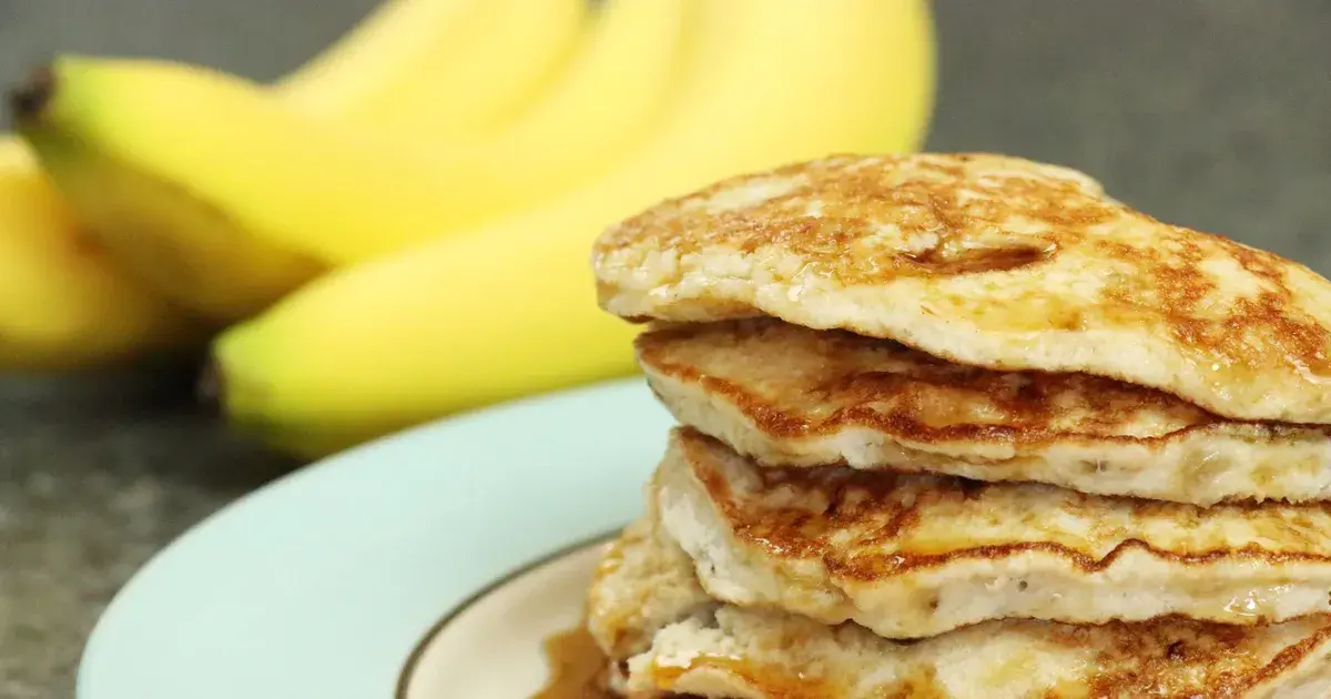 2-Ingredient Healthy Pancakes - Forkly