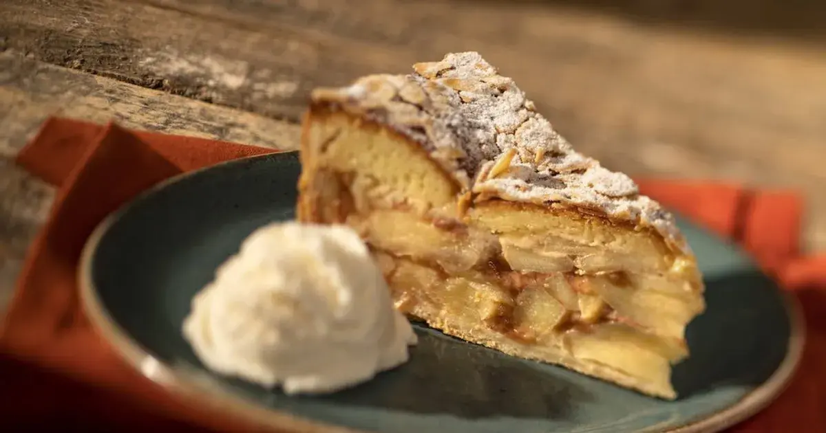 Disney Just Unveiled The Recipe For The Iconic Apple Pie From Whispering Canyon Café - Forkly