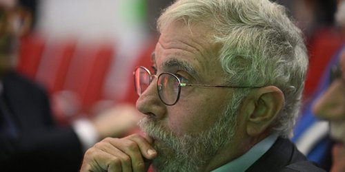Nobel-winning economist warns Trump’s tariff walk back makes them ‘worse’ than they were in the first place